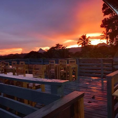 Casa Cantagalo - Guest House & Bar Restaurant Santana المظهر الخارجي الصورة