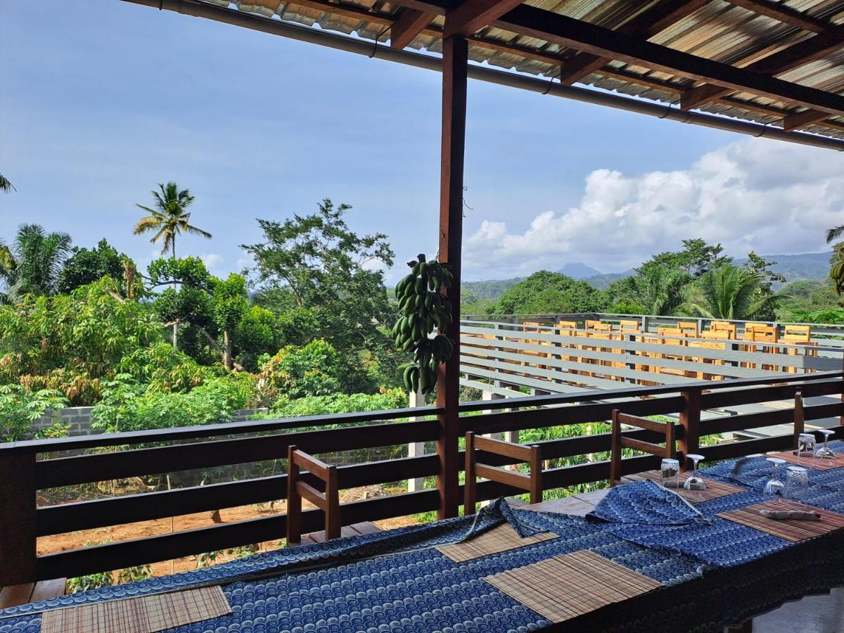 Casa Cantagalo - Guest House & Bar Restaurant Santana المظهر الخارجي الصورة