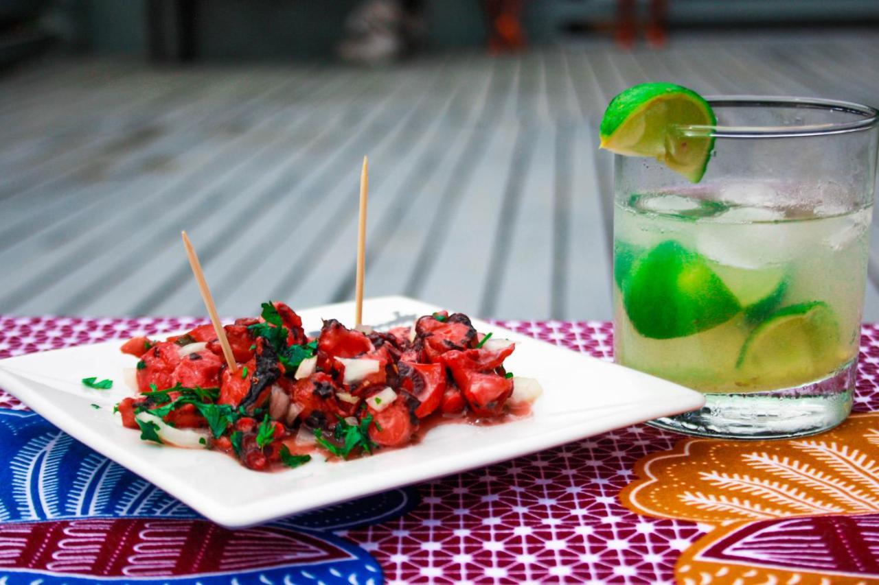 Casa Cantagalo - Guest House & Bar Restaurant Santana المظهر الخارجي الصورة